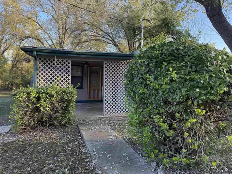 505 Girard Stret, Flippin, AR 72634