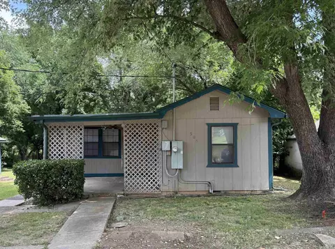 505 Girard Stret, Flippin, AR 72634