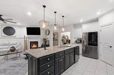 Kitchen - 1140 Champions Dr, Conway, AR 72034 photo 3 of 3
