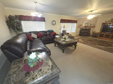 153 Glaze Loop, Bald Knob, AR 72010 photo 3