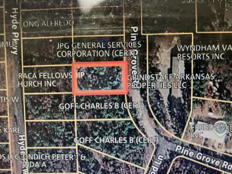 9 Pine Grove Road # l17 b, Fairfield Bay, AR 72088