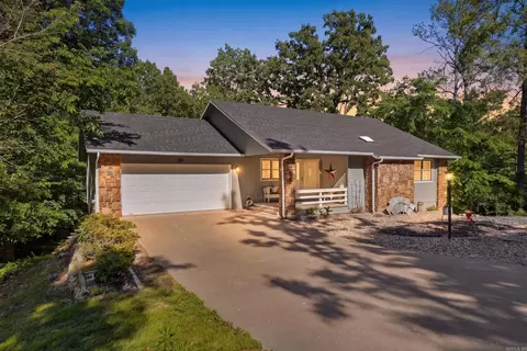 50 Ruthwell Dr, Bella Vista, AR 72715
