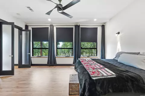 Bedroom - 491 Stone Mountain Rd, Conway, AR 72032 photo 1 of 2