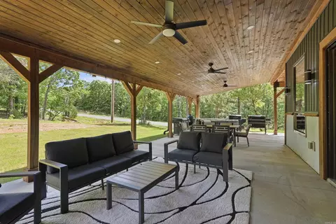 Exterior - 491 Stone Mountain Rd, Conway, AR 72032 photo 3 of 9