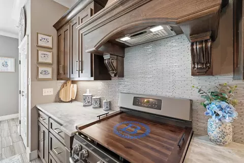 Kitchen - 4 Evergreen Cv, Greenbrier, AR 72058 photo 6 of 8