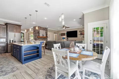 Dining - 4 Evergreen Cv, Greenbrier, AR 72058 photo 4 of 4