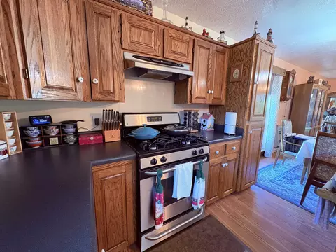 Kitchen - 1350 Circle Rd, Ash Flat, AR 72513 photo 9 of 9