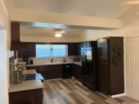 Kitchen - 401 Lee Ln, Beebe, AR 72012 photo 2 of 3