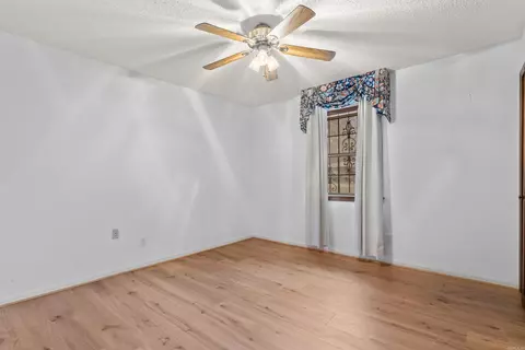 Bedroom - 1068 Spring House Rd, Malvern, AR 72104 photo 1 of 5