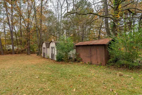 Exterior - 1068 Spring House Rd, Malvern, AR 72104 photo 6 of 12