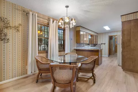 Dining - 1068 Spring House Rd, Malvern, AR 72104 photo 1 of 2