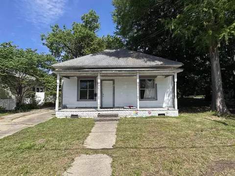 1303 S Buerkle St, Stuttgart, AR 72160