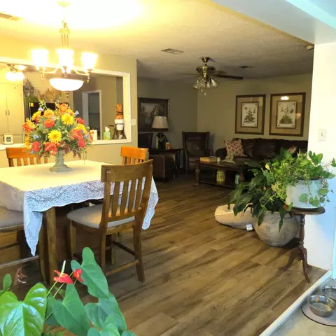 Dining - 8930 Dyson Rd, Pine Bluff, AR 71603 photo 4 of 4