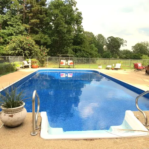 Exterior - 8930 Dyson Rd, Pine Bluff, AR 71603 photo 6 of 10