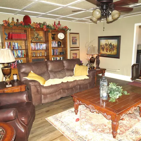 Living - 8930 Dyson Rd, Pine Bluff, AR 71603 photo 1 of 4