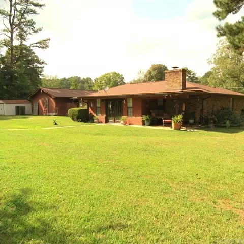 Exterior - 8930 Dyson Rd, Pine Bluff, AR 71603 photo 5 of 10