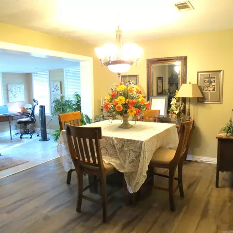 Dining - 8930 Dyson Rd, Pine Bluff, AR 71603 photo 3 of 4