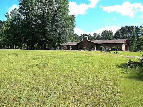 Exterior - 8115 Kling Rd, Mabelvale, AR 72103 photo 4 of 15