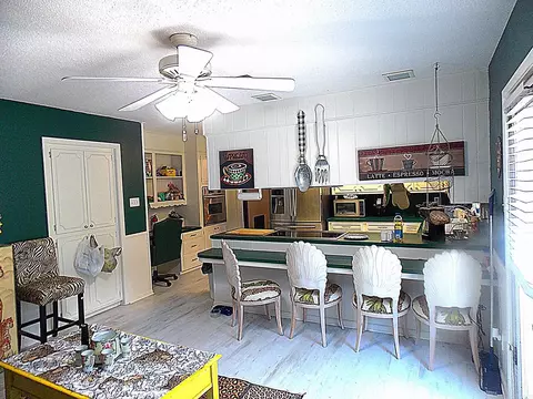 Kitchen - 8115 Kling Rd, Mabelvale, AR 72103 photo 3 of 4