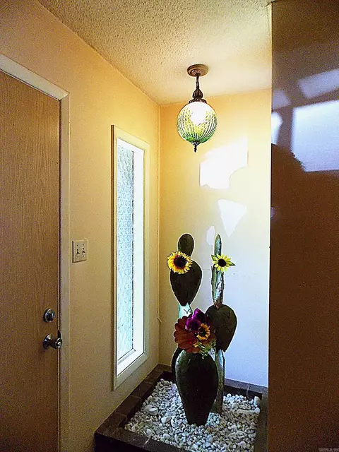 Entry Way - 8115 Kling Rd, Mabelvale, AR 72103 photo 1 of 1