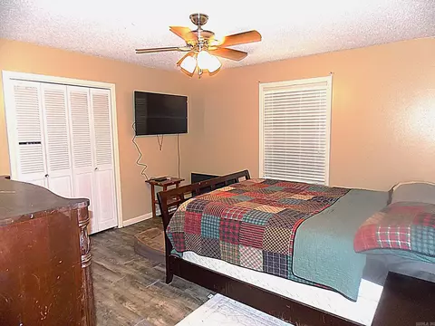 Bedroom - 8115 Kling Rd, Mabelvale, AR 72103 photo 4 of 4