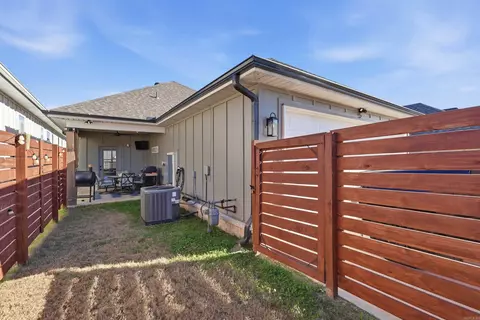 Exterior - 5 Pasley Park, Bryant, AR 72022 photo 3 of 6