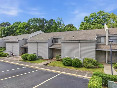 135 Hillview Dr #19, Fairfield Bay, AR 72088