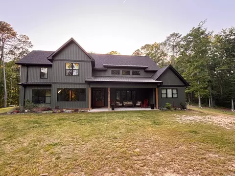 6276 Coy Ln, Mabelvale, AR 72103