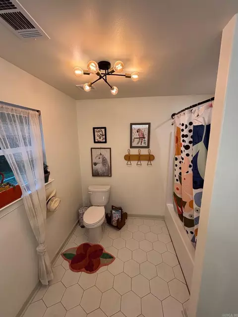 Bath - 6276 Coy Ln, Mabelvale, AR 72103 photo 5 of 5