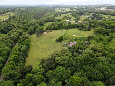 14 Ben Evans Rd, Plumerville, AR 72127