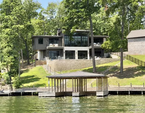 1531 Marion Anderson Rd, Hot Springs, AR 71913