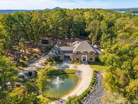 122 Gardens Edge Dr, Hot Springs, AR 71913