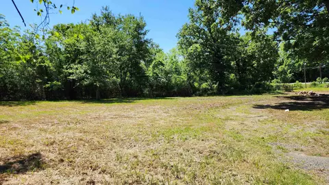 7123 Service Rd, Little Rock, AR 72118