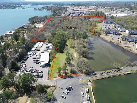 280 Lakeland Dr, Hot Springs, AR 71913