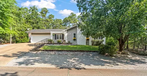 2 Cresta Ln, Hot Springs Village, AR 71909