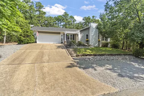 2 Cresta Ln, Hot Springs Village, AR 71909
