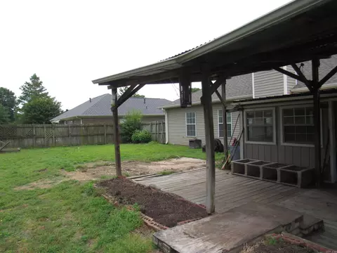 Exterior - 33 Reno Dr, Cabot, AR 72023 photo 9 of 9