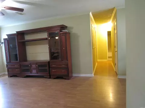Entry Way - 33 Reno Dr, Cabot, AR 72023 photo 1 of 2