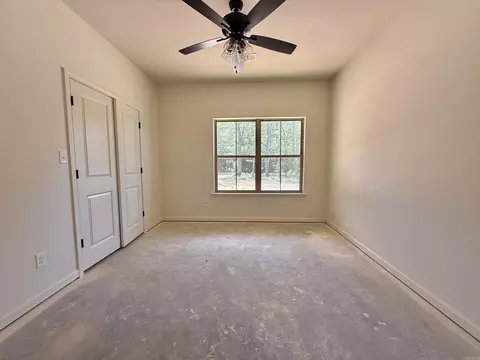 Bedroom - 6838 Detonti Rd, Bauxite, AR 72011 photo 1 of 5