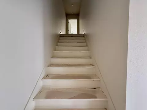Entry Way - 6838 Detonti Rd, Bauxite, AR 72011 photo 6 of 7