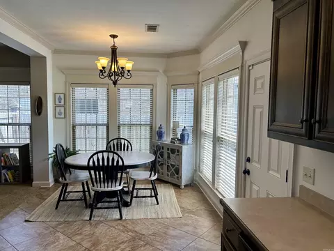 Dining - 53 Oak Tree Cir, Conway, AR 72032 photo 1 of 2