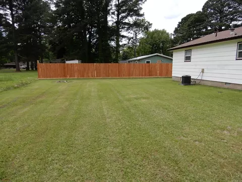 Exterior - 710 E Fourth St, Bald Knob, AR 72010 photo 5 of 5