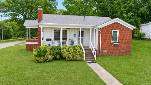 923 Denton St, Benton, AR 72015