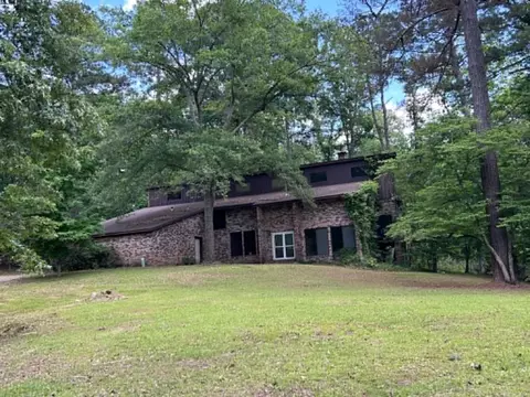 3101 Roseman Rd, Camden, AR 71701
