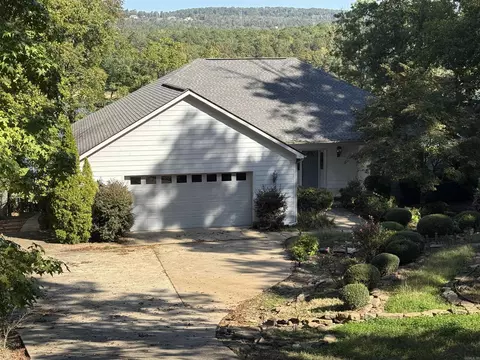 650 Davidson Cir, Greers Ferry, AR 72067