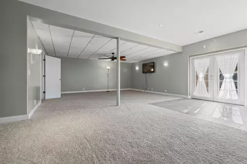 Living - 667 Cedar Creek Rd, Marshall, AR 72650 photo 11 of 11