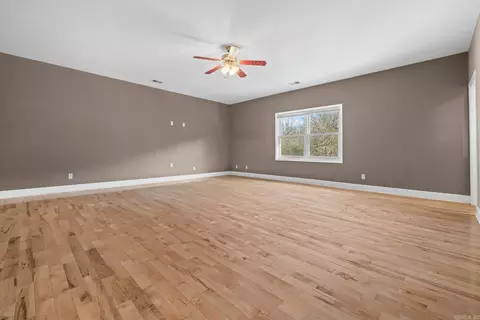 Living - 667 Cedar Creek Rd, Marshall, AR 72650 photo 9 of 11