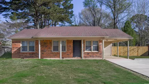 1616 Shady Grove Rd, Jonesboro, AR 72401