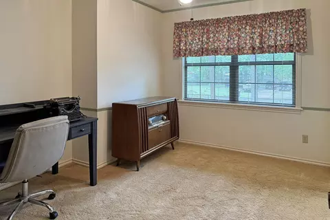 Bedroom - 1741 Caddo Cir, Ashdown, AR 71822 photo 3 of 4