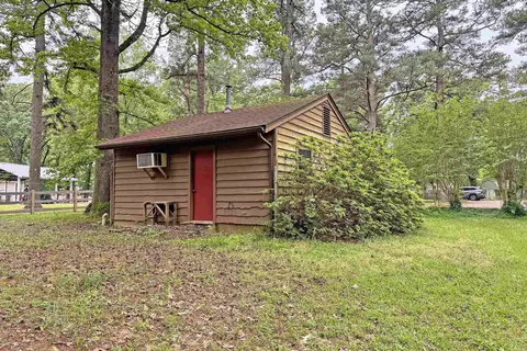 Exterior - 1741 Caddo Cir, Ashdown, AR 71822 photo 10 of 17